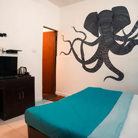 Joey'S Hostel Agra - 200M From Taj Mahal-3